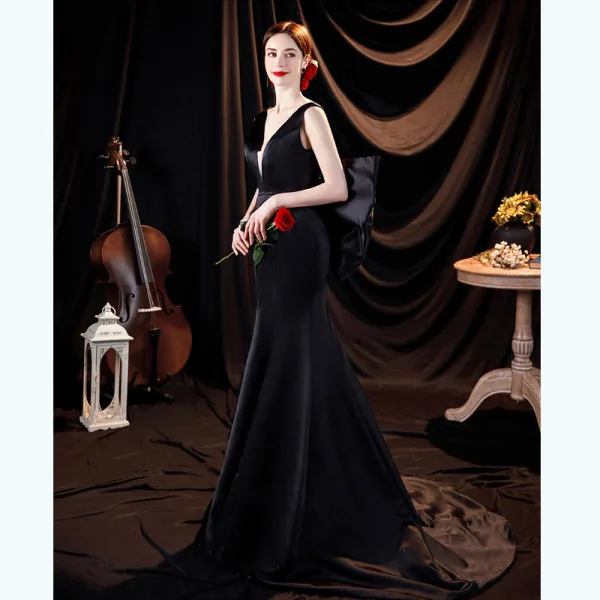 Sexy Black Satin Evening Dresses Cocktail Dresses 2021 Trumpet / Mermaid V-Neck Sleeveless Backless Bow Sweep Train Evening Party Formal Dresses