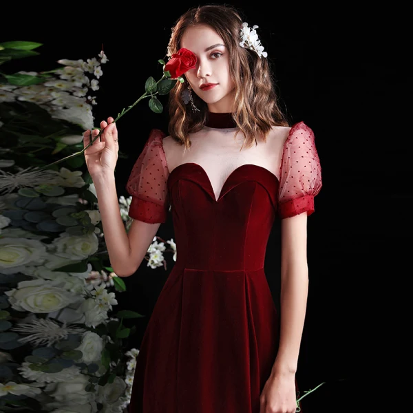 Elegant Burgundy Suede Prom Dresses 2021 A-Line / Princess High Neck Short Sleeve Backless Tea-length Prom Formal Dresses