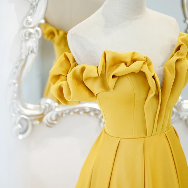 Fashion Yellow Prom Dresses 2021 A-Line / Princess Ruffle Off-The-Shoulder Sleeveless Backless Floor-Length / Long Formal Dresses