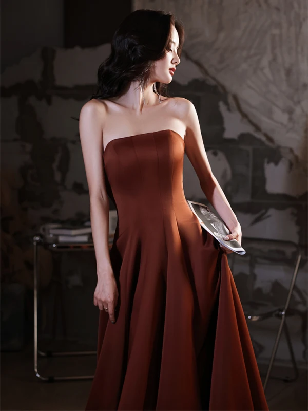 Elegant Coffee Satin Prom Dresses 2021 A-Line / Princess Square Neckline Puffy Short Sleeve Backless Floor-Length / Long Prom Formal Dresses