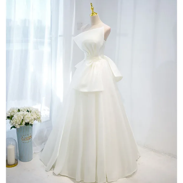 Elegant Ivory Satin Prom Dresses 2021 A-Line / Princess Strapless Sleeveless Backless Bow Prom Floor-Length / Long Formal Dresses