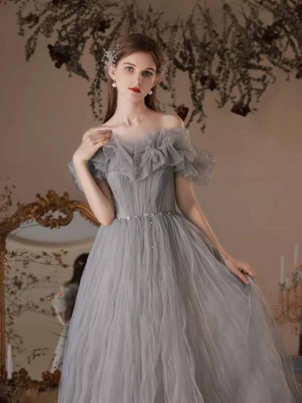 Elegant Grey Prom Dresses 2021 A-Line / Princess Ruffle Off-The-Shoulder Short Sleeve Backless Floor-Length / Long Formal Dresses