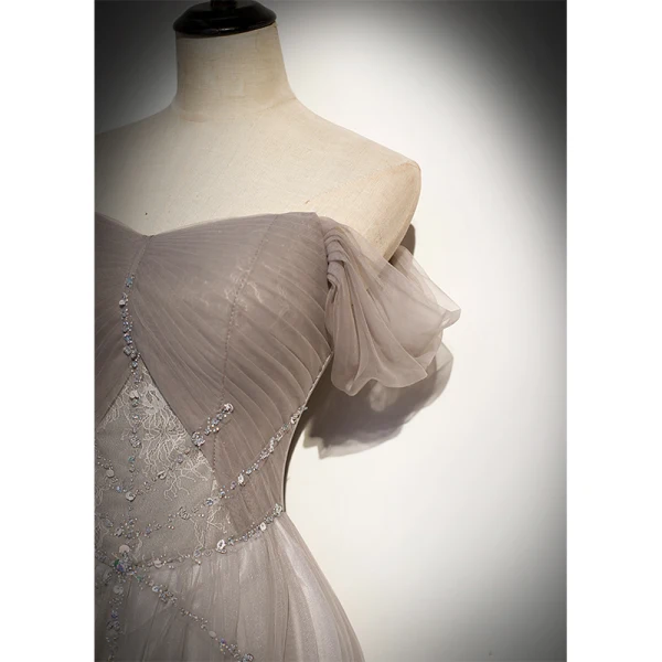 Elegant Grey Glitter Prom Dresses 2021 A-Line / Princess Off-The-Shoulder Beading Sequins Lace Flower Short Sleeve Backless Floor-Length / Long Formal Dresses