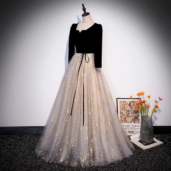 Élégant Noire Robe De Bal 2022 Princesse Encolure Carrée Étoile Paillettes Ceinture Noeud 3/4 Manches Longue Robe De Ceremonie