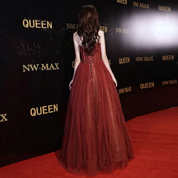 Chic / Beautiful Burgundy Prom Dresses 2022 A-Line / Princess Strapless Bow Sleeveless Backless Floor-Length / Long Formal Dresses