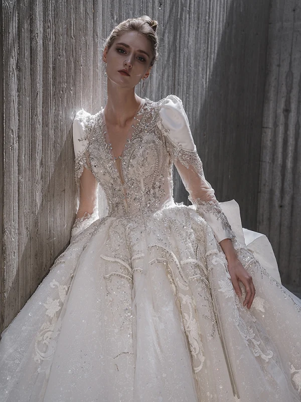 Luxury / Gorgeous White Handmade Beading Pearl Rhinestone Lace Flower Wedding Dresses 2022 Ball Gown Embroidered Sequins V-Neck 3/4 Sleeve Royal Train Wedding