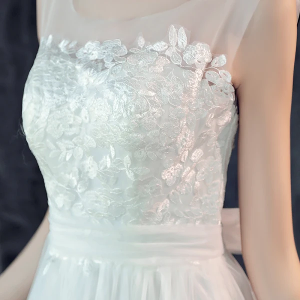 Simple Blanche En Dentelle Fleur Robe De Bal 2022 Princesse Encolure Dégagée Sans Manches Dos Nu Longue Robe De Ceremonie