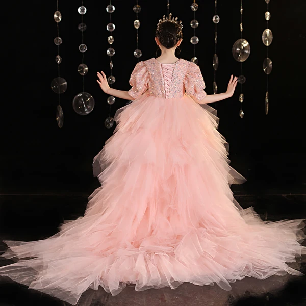 Mode Rougissant Rose Volants en Cascade Anniversaire Soirée Robe Ceremonie Fille 2022 Robe Boule Encolure Dégagée Paillettes Manches Courtes Dos Nu Tribunal Train Robe Ceremonie Fille