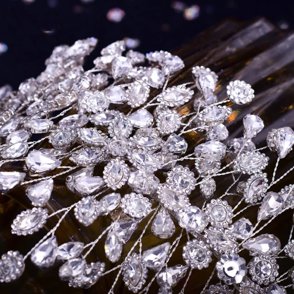 Sjarmerende Sølv Rhinestone Legering Har Tilbehor 2022 Bryllup Har Tilbehor Hodepynt Tilbehør Hårbøyle