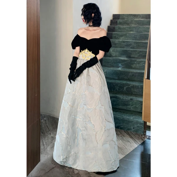 Fashion Black Prom Dresses 2022 A-Line / Princess Off-The-Shoulder Puffy Short Sleeve Backless Embroidered Floor-Length / Long Formal Dresses