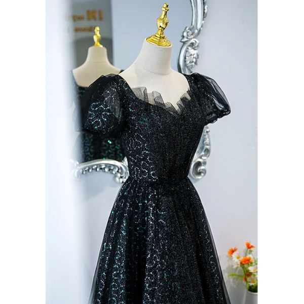 Charmant Noire Glitter Perlage Paillettes Robe De Bal 2022 Princesse Encolure Carrée Manches Courtes Dos Nu Longue Robe De Ceremonie