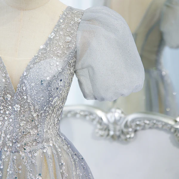 Chic / Beautiful Grey Beading Sequins Puffy Prom Dresses 2022 A-Line / Princess V-Neck Short Sleeve Backless Floor-Length / Long Formal Dresses