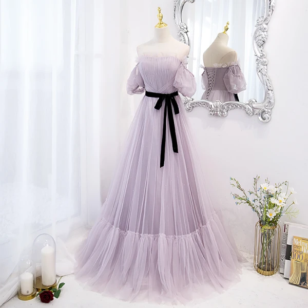 Charmant Lavande Robe De Bal 2022 Princesse De l'épaule Gonflée Manches Courtes Dos Nu Noeud Ceinture Longue Robe De Ceremonie