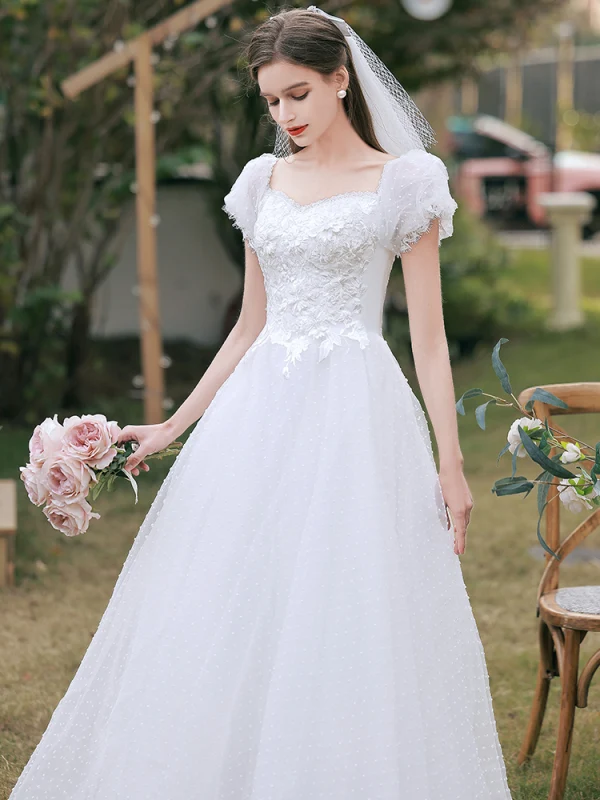 Chic / Beautiful White Lace Flower Wedding Dresses 2022 A-Line / Princess Square Neckline Short Sleeve Backless Floor-Length / Long Wedding