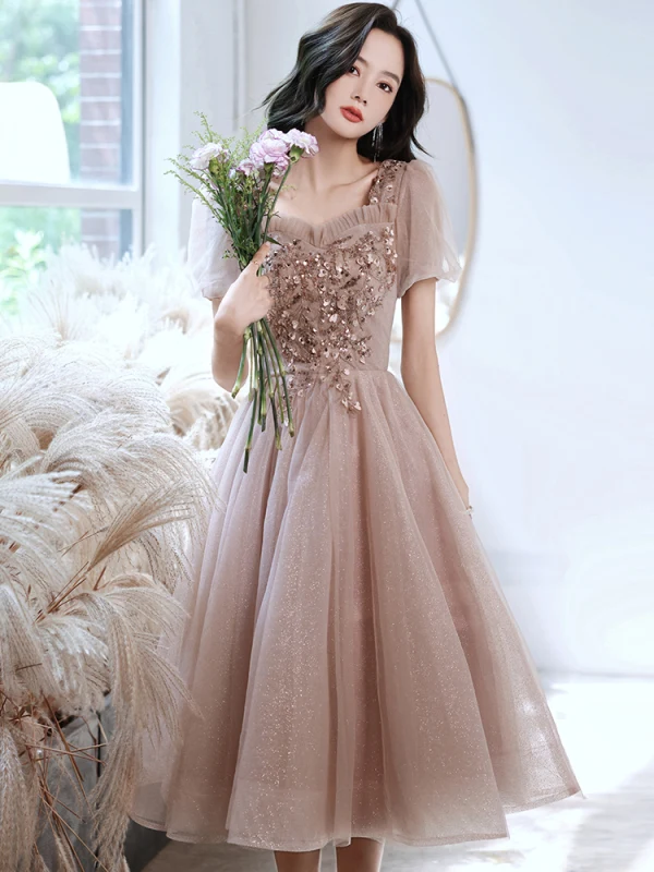 Chic / Belle Rougissant Rose Robe De Bal 2021 Princesse Encolure Carrée Perlage Appliques Paillettes Manches Courtes Dos Nu Longue Robe De Ceremonie