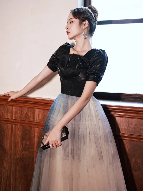 Élégant Noire Paillettes Faux Diamant Robe De Bal 2022 Princesse Encolure Carrée Manches Courtes Dos Nu Longue Robe De Ceremonie