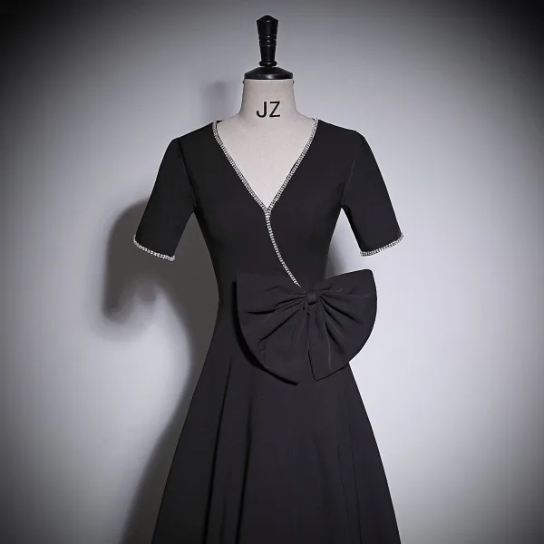 Elegant Black Rhinestone Bow Prom Dresses 2023 Zipper Up A-Line / Princess V-Neck Short Sleeve Floor-Length / Long Prom Formal Dresses