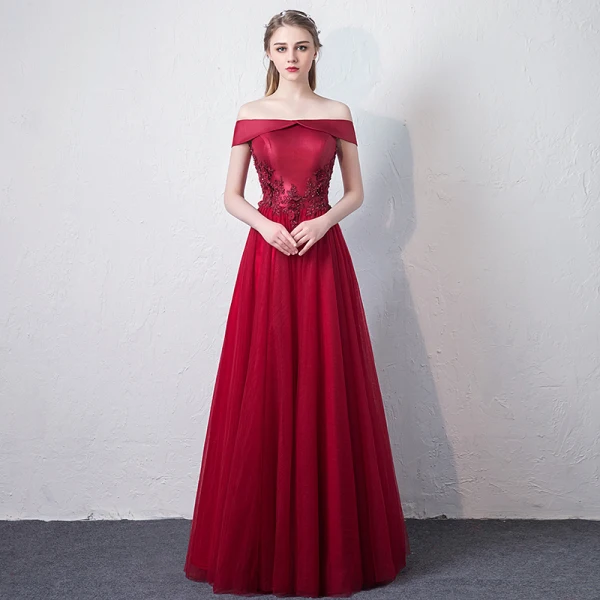 Chic / Beautiful Burgundy Prom Dresses 2018 A-Line / Princess Lace Appliques Beading Off-The-Shoulder Backless Sleeveless Floor-Length / Long Formal Dresses