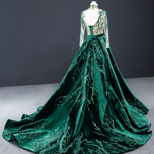 Haut de Gamme Vert Foncé Daim Robe De Soirée 2023 Trompette / Sirène Col Haut Fait main Perlage Paillettes En Dentelle Manches Longues Dos Nu Watteau Train Robe De Ceremonie