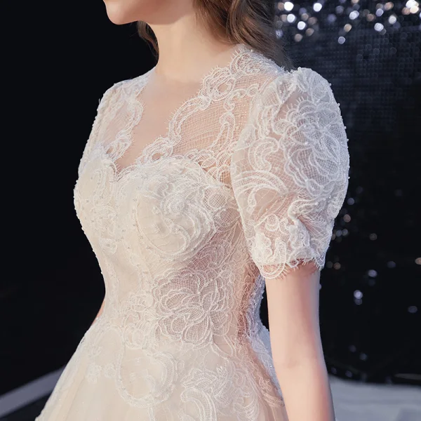 High-end Ivory Lace Flower Wedding Dresses 2020 Ball Gown Scoop Neck Beading Pearl Short Sleeve Covered Button Cathedral Train