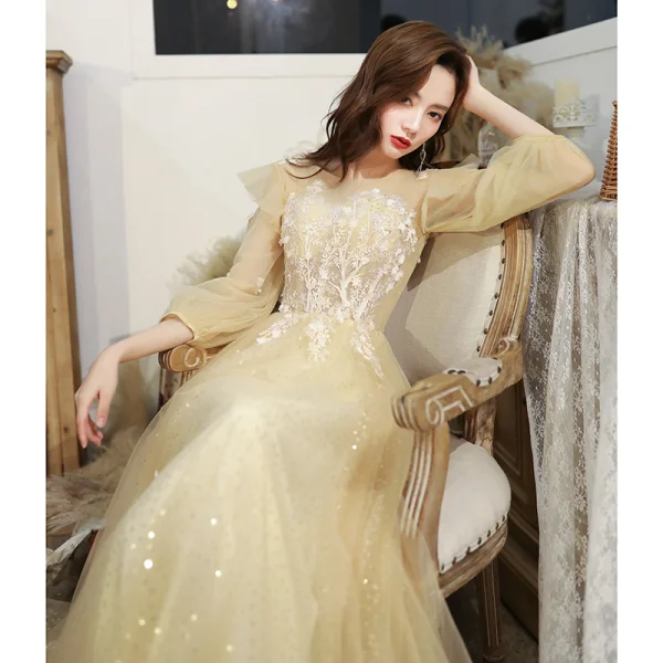 Chic / Beautiful Yellow Prom Dresses 2020 A-Line / Princess Scoop Neck Lace Flower Appliques Sequins Long Sleeve Backless Floor-Length / Long Formal Dresses