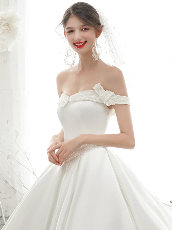 High-end Ivory Satin Wedding Dresses 2020 A-Line / Princess Off-The-Shoulder Pearl Sleeveless Backless Royal Train