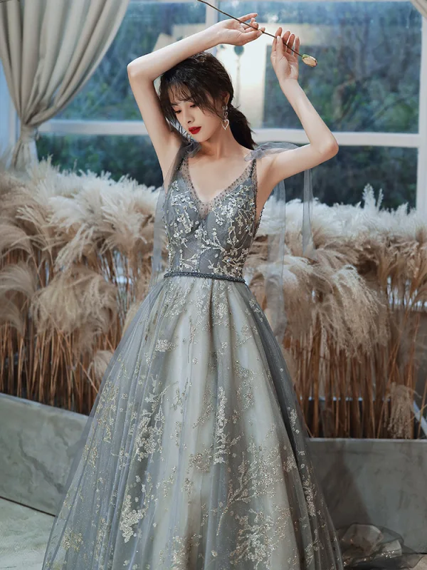 Charmant Robe De Soirée 2020 Princesse V-Cou Glitter Perlage Faux Diamant Paillettes Sans Manches Dos Nu Train De Balayage Robe De Ceremonie