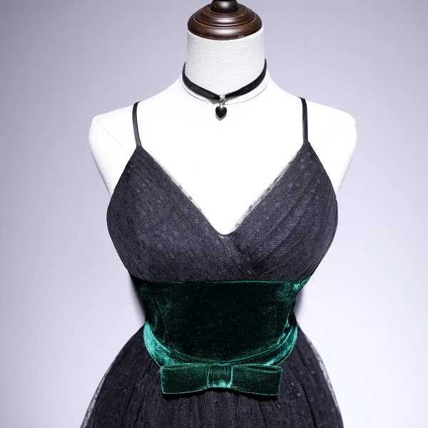 Fashion Black Homecoming Spotted Little Black Dress 2020 A-Line / Princess Spaghetti Straps Suede Bow Sleeveless Backless Tea-length Graduation Dresses