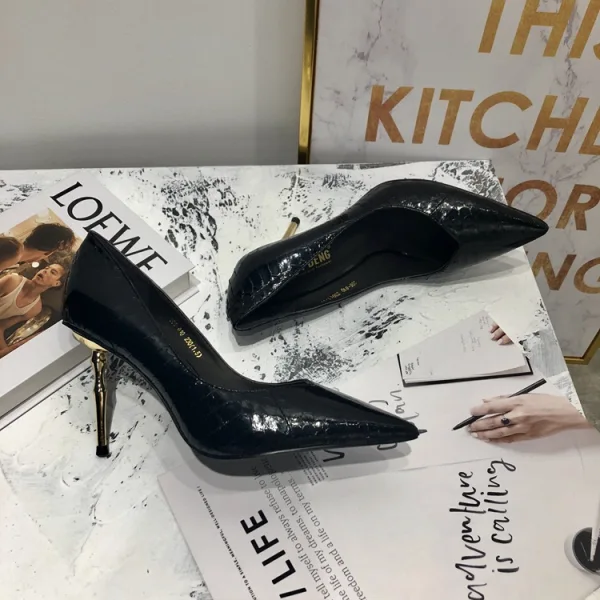 Modest / Simple Black Street Wear Leather Pumps 2020 Snakeskin Print 7 cm Stiletto Heels Pointed Toe Pumps