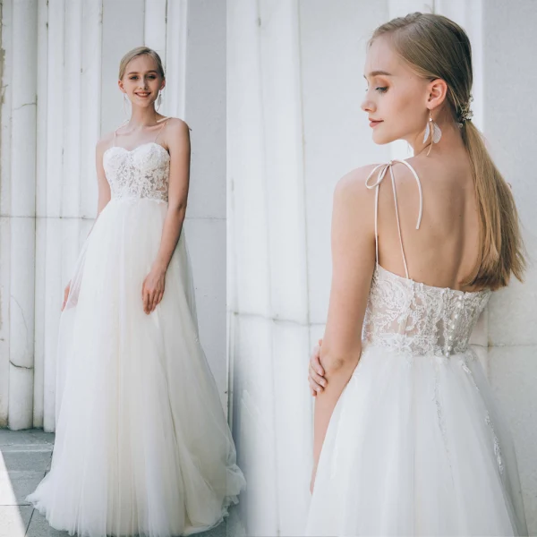 Schöne Ivory / Creme Brautkleider 2018 A Linie Mit Spitze Blumen Perlenstickerei Perle Spaghettiträger Rückenfreies Ärmellos Lange Hochzeit