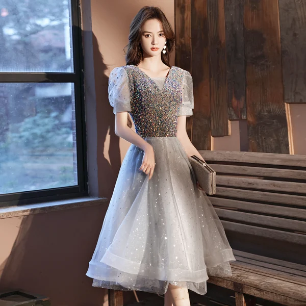 Charming Grey Star Sequins Party Dresses 2021 A-Line / Princess V-Neck Short Sleeve Tea-length Cocktail Party Evening Party Formal Dresses