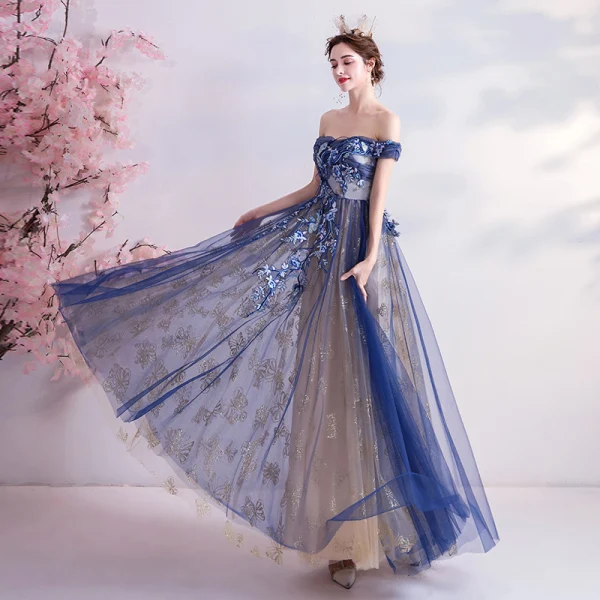 Élégant Bleu Marine Robe De Soirée 2020 Princesse Glitter De l'épaule Perlage En Dentelle Fleur Sans Manches Dos Nu Longue Robe De Ceremonie