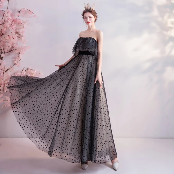 Chic / Beautiful Black Homecoming Spotted Graduation Dresses 2020 A-Line / Princess Strapless Sleeveless Backless Floor-Length / Long Formal Dresses