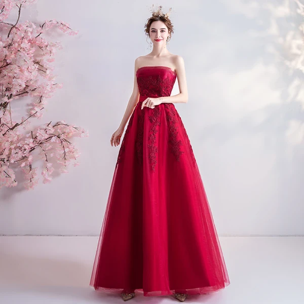 Chic Rouge Robe Demoiselle D'honneur 2020 Princesse Bustier En Dentelle Fleur Sans Manches Dos Nu Longue Robe Pour Mariage