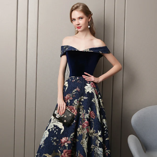 Colored Navy Blue Evening Dresses 2018 A-Line / Princess Suede Printing Off-The-Shoulder Sleeveless Backless Floor-Length / Long Formal Dresses