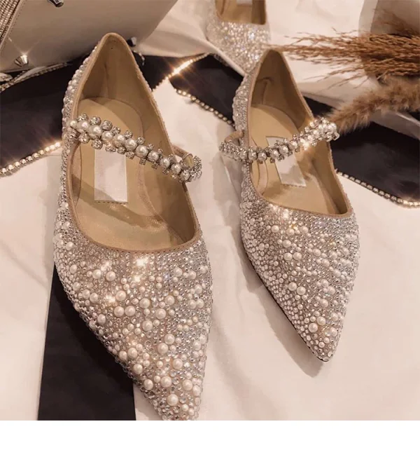 Charmant Champagne Argenté Perle Plate Chaussure De Mariée 2020 Faux Diamant À Bout Pointu Mariage