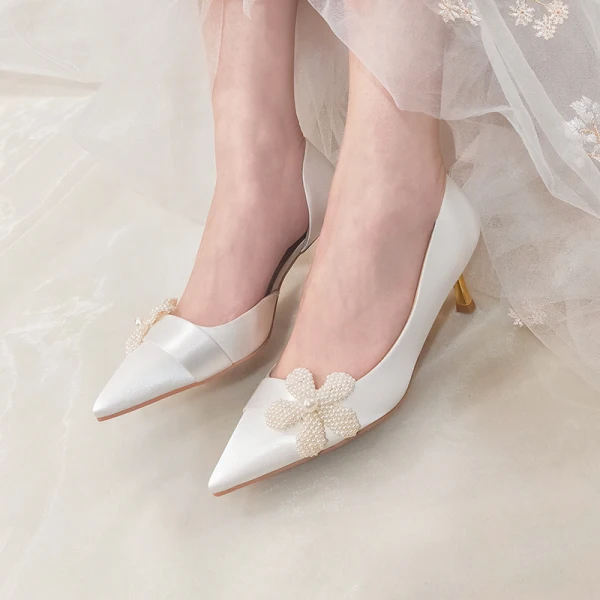 Elegant Ivory Wedding Shoes 2020 Leather Pearl Flower 5 cm Stiletto Heels Pointed Toe Wedding Pumps