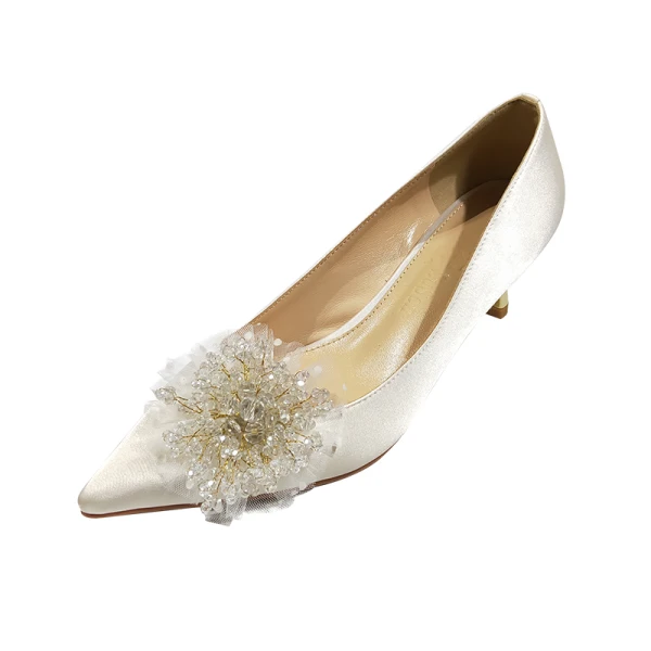 Charmant Ivoire Satin Chaussure De Mariée 2020 Cuir Perlage Cristal Perle 7 cm Talons Aiguilles À Bout Pointu Mariage Escarpins