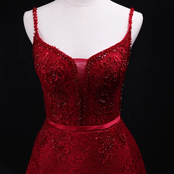 Chic / Belle Bordeaux Robe De Soirée 2018 Princesse Perlage En Dentelle Cristal Ceinture Paillettes Bretelles Spaghetti Sans Manches Dos Nu Train De Balayage Robe De Ceremonie