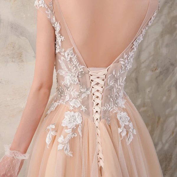 Chic / Belle Champagne Robe De Mariée 2018 Princesse En Dentelle Fleur Perle Encolure Dégagée Dos Nu Mancherons Train De Balayage Mariage