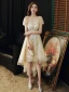 Scintillantes Doré Asymétrique Robe De Cocktail 2020 Princesse De l'épaule Perle Paillettes Appliques Manches Courtes Dos Nu Robe De Ceremonie