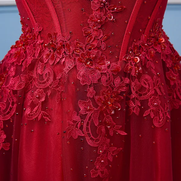 Chic / Beautiful Burgundy Evening Dresses 2018 A-Line / Princess Beading Crystal Tassel Lace Appliques V-Neck Backless Short Sleeve Floor-Length / Long Formal Dresses