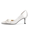 Elegant Ivory Flower Wedding Shoes 2020 Leather 7 cm Stiletto Heels Pointed Toe Wedding Heels