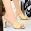 Enkla Sommar Gul Gatukläder Sandaler Dam 2020 8 cm Tjocka Klackar Peep Toe Sandaler