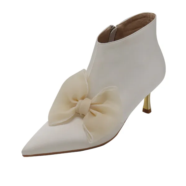 Elegante Winter Ivory / Creme Ankle Boots Stiefel Damen 2020 Leder Schleife 5 cm Stilettos Spitzschuh Hochzeit Stiefel