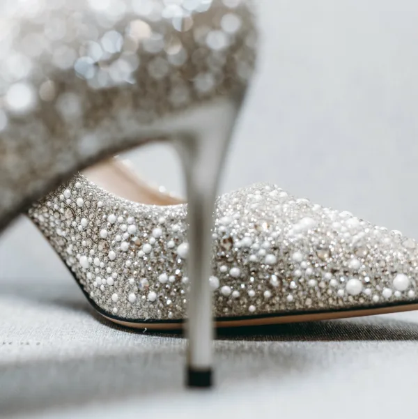 Charming Sparkly Gold Rhinestone Pearl Wedding Shoes 2020 7 cm Stiletto Heels Pointed Toe Wedding Pumps