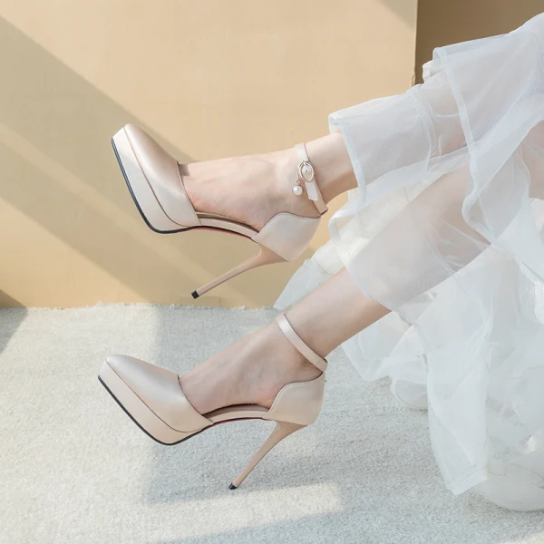 Schöne Champagner Brautschuhe 2020 Knöchelriemen 11 cm Stilettos Spitzschuh Hochzeit Sandaletten