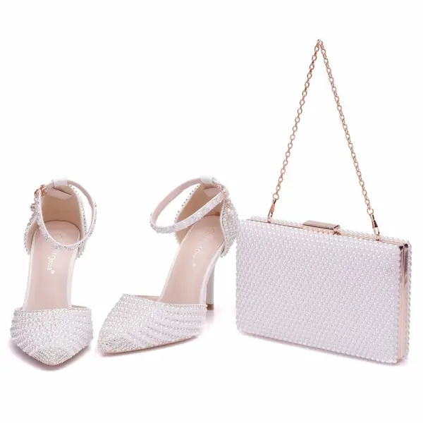 Charmant Argenté Chaussure De Mariée 2020 Bride Cheville Perle Faux Diamant 9 cm Talons Aiguilles À Bout Pointu Mariage Talons