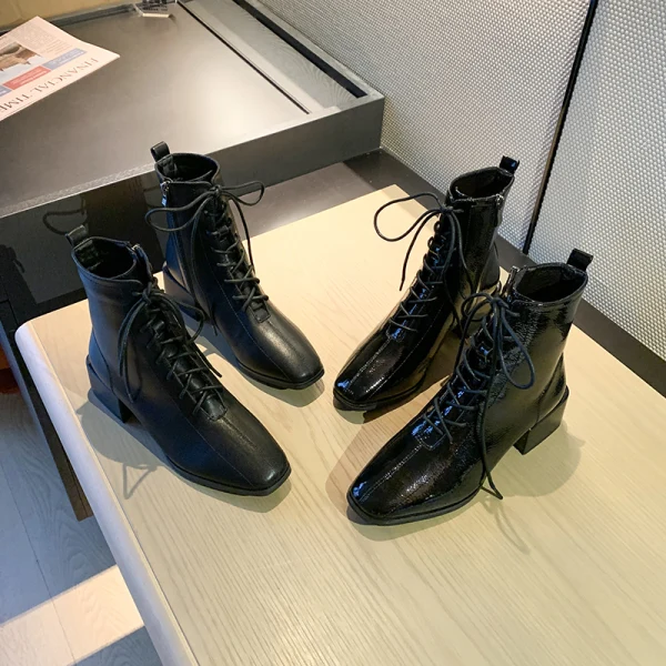 Mode Noire Vêtement de rue Bottines Bottes Femme 2020 4 cm Talons Épais Talon Bas À Bout Rond Bottes