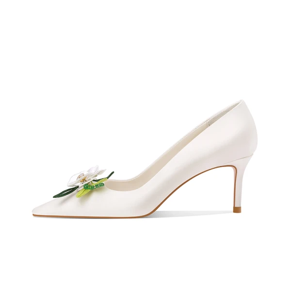 Schlicht Weiß Satin Blumen Brautschuhe 2020 Strass 8 cm Stilettos Spitzschuh Hochzeit Pumps